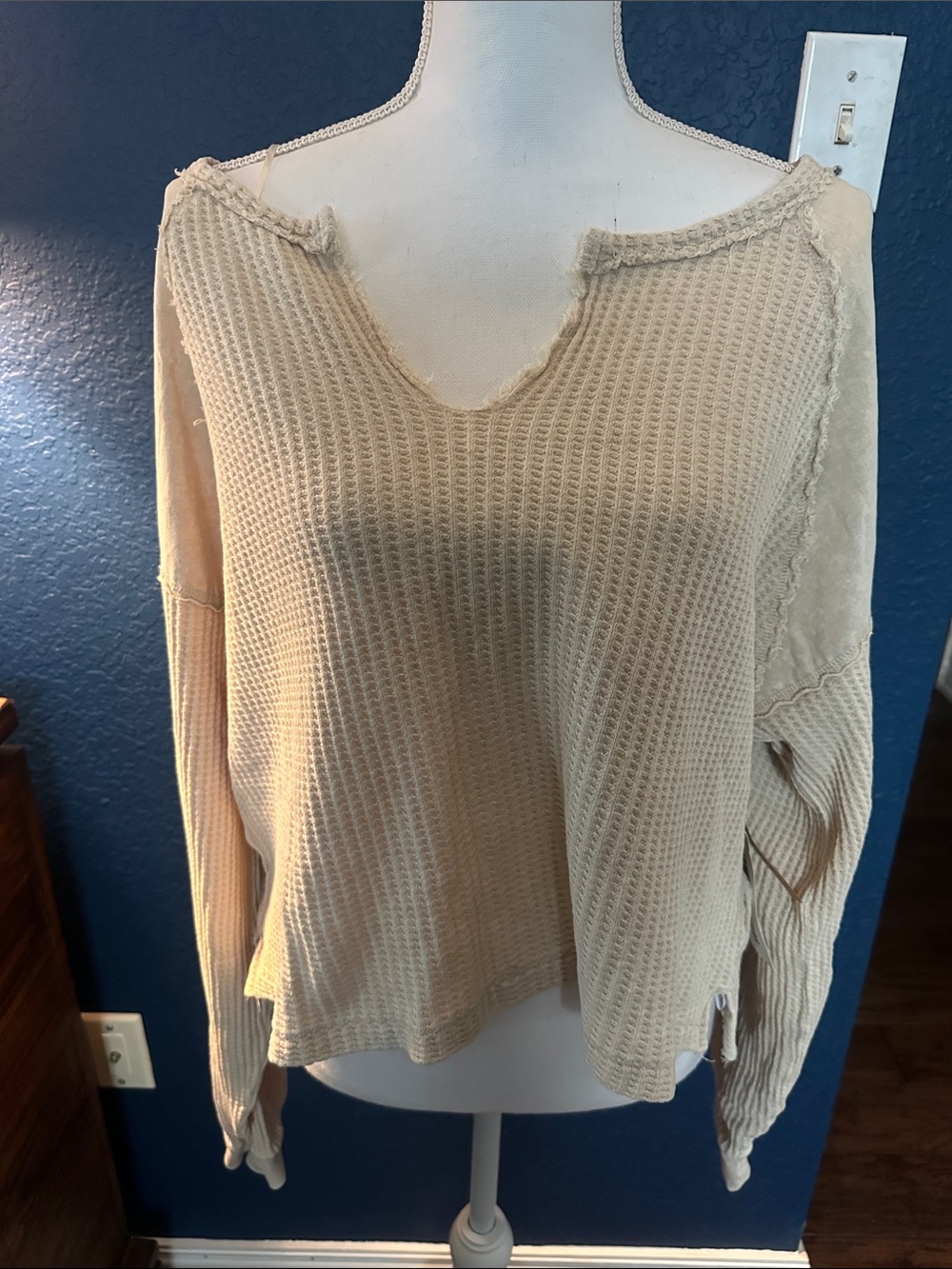 BDG Cream Waffle-Knit Long-Sleeve Top size M